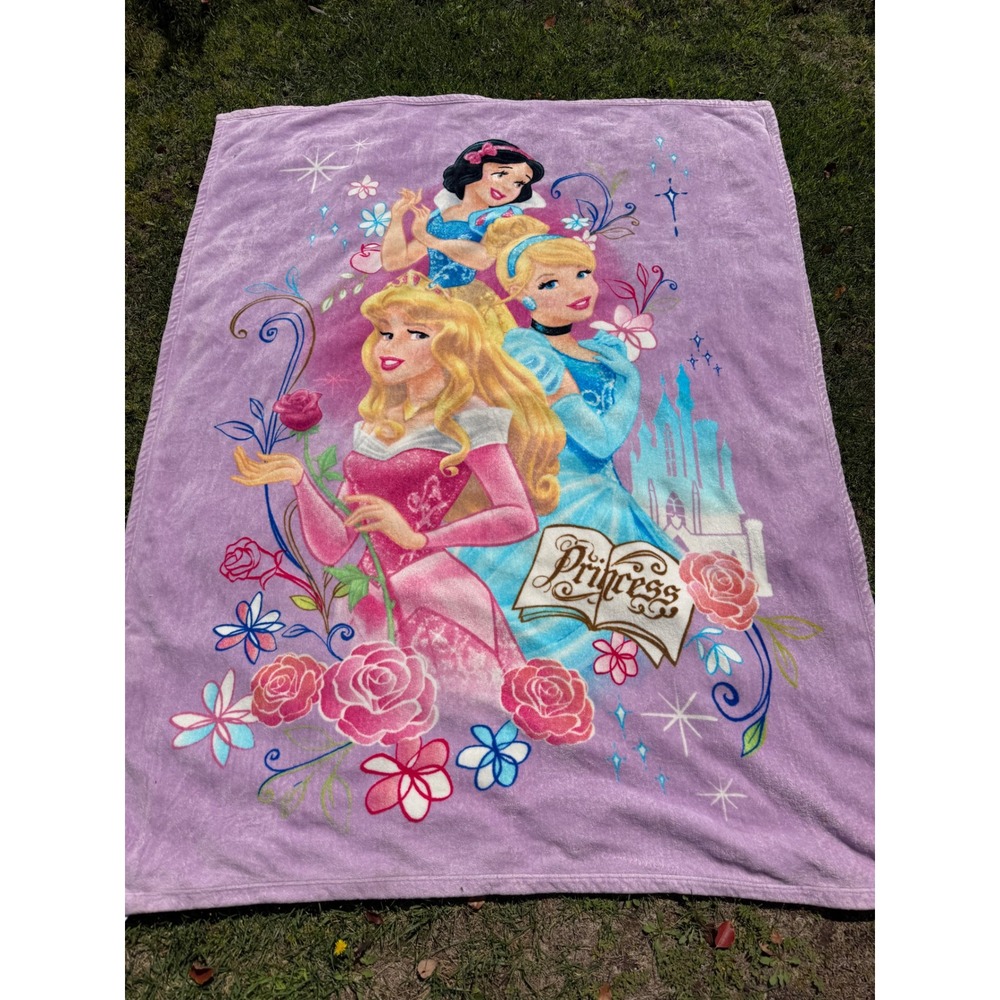 Y2K Disney Princess Plush Blanket Cinderella Snow White Aurora Storybook 58x75